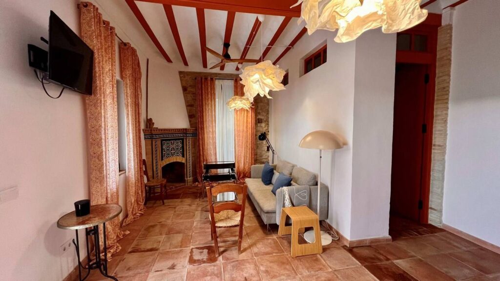 Cortijo del SXVIII sierra de grazalema en venta salon