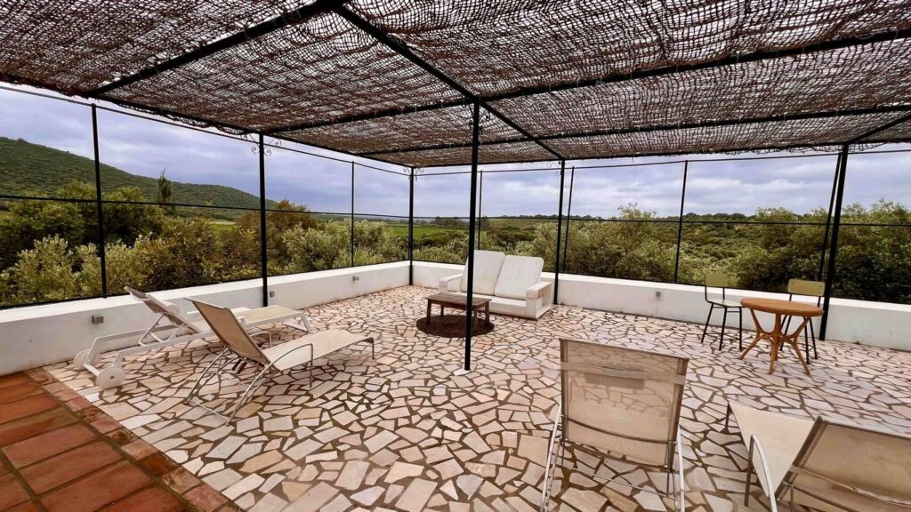 Cortijo del SXVIII sierra de grazalema en venta terraza