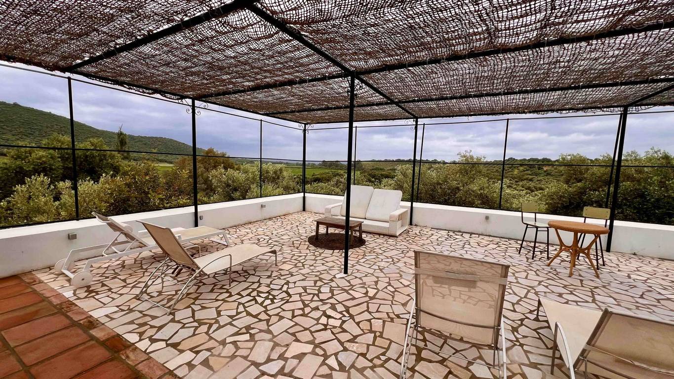 Cortijo del SXVIII sierra de grazalema en venta terraza