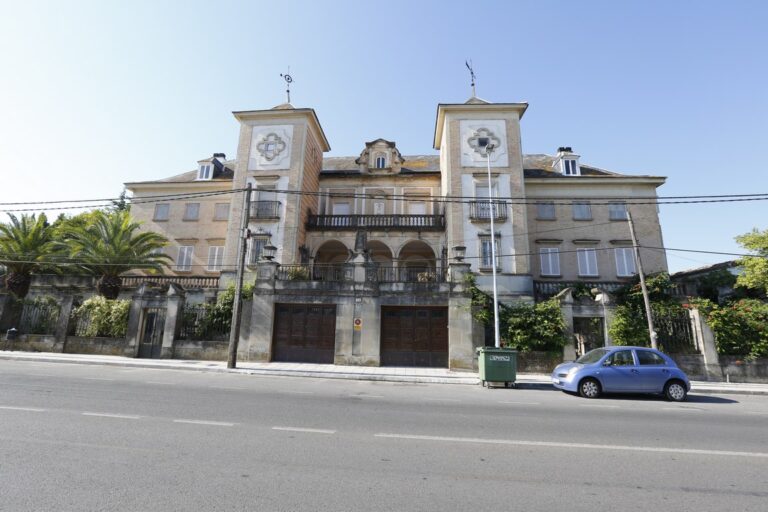 Gran casa con edificabilidad para 20 viviendas a 10′ de Sevilla