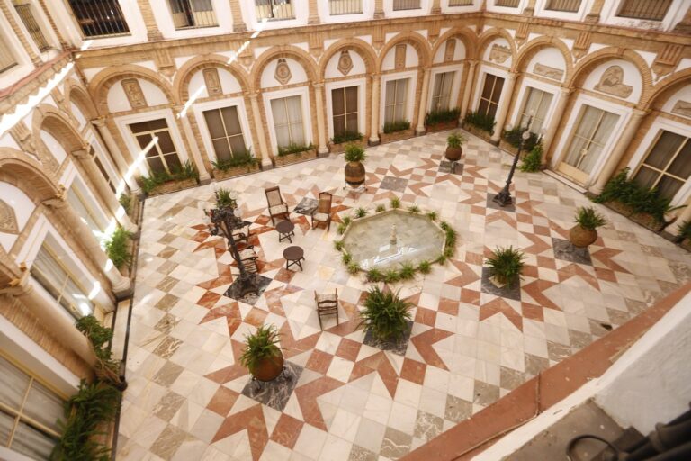 Un palacio original del SXVII en el centro de Córdoba